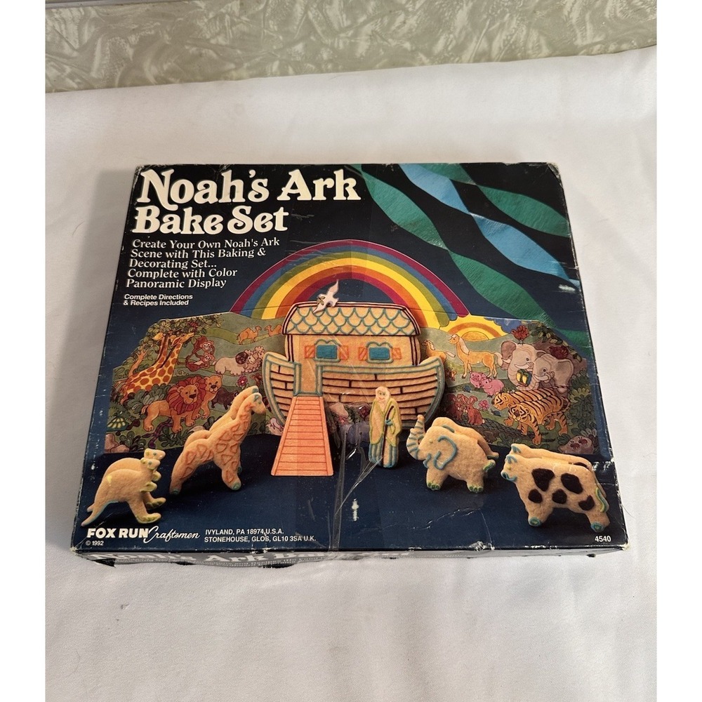 1992 Noahs Ark Bake Set by Fox Run Craftsmen - Incomplete